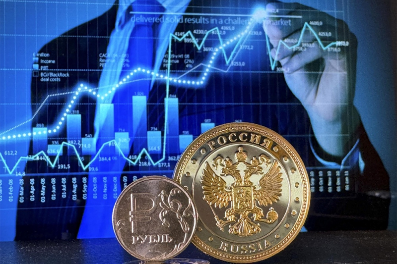 Какое решение по ключевой ставке примет ЦБ в октябре? Мнение экономистов "РГ"